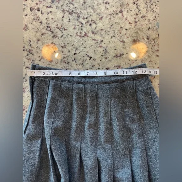 Pristine vintage 100% wool Pleated Skirt size size 6 - Picture 5 of 7